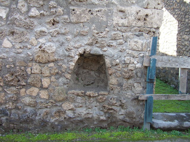 Street altar at I.14.4 
Eastern side of Insula