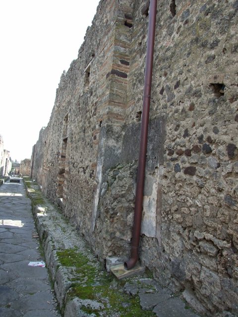 Street Altar at IX.2.19.