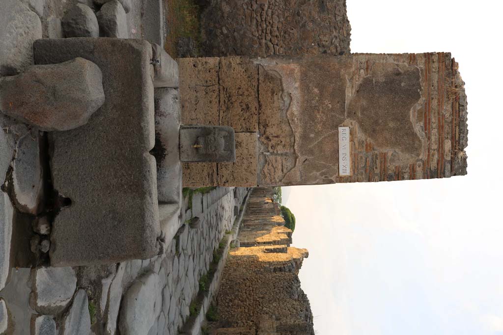 Fountain outside VI.13.7 
