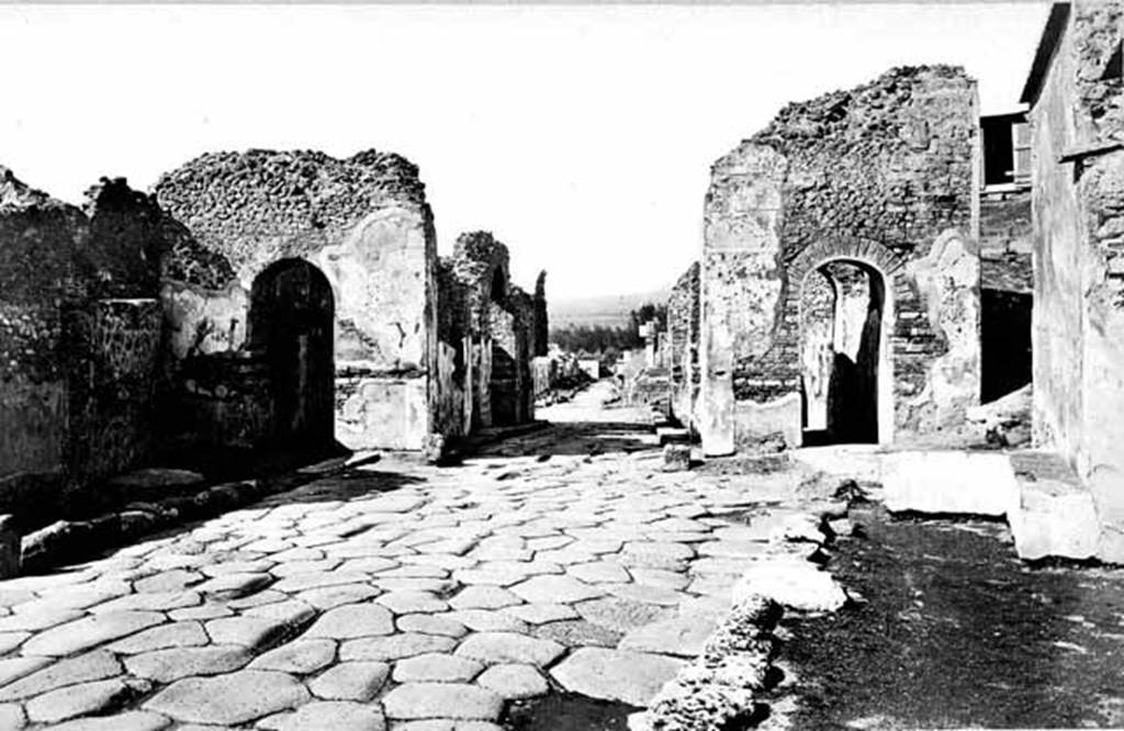 Porta Ercolano or Herculaneum Gate. About 1870. Looking north from inside the city. Photo courtesy of Rick Bauer.
