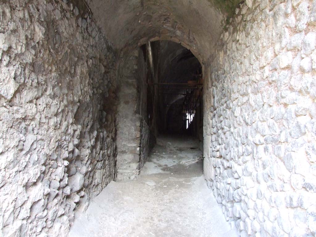 Pompeii Porta Marina. December 2006. West end of pedestrian tunnel.