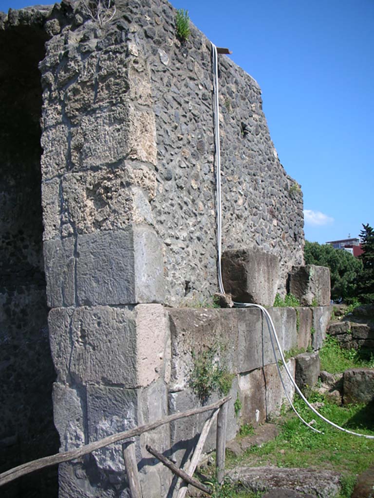 Porta di Nocera or Nuceria Gate, Pompeii. May 2010. 
West exterior wall of gate. Photo courtesy of Ivo van der Graaff.
