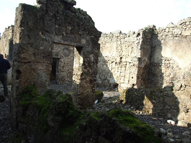 I.3.25 Casa dei Guerrieri. Area of steps to upper floor