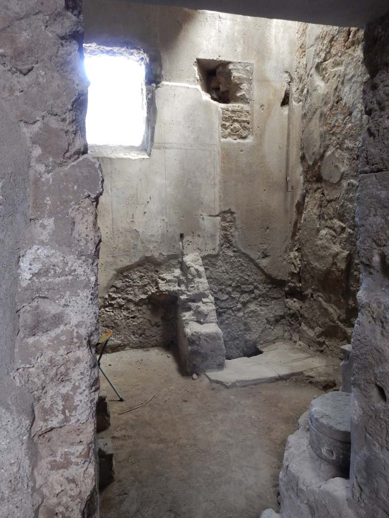 I.6.15 Pompeii. June 2019. Room 1, kitchen, latrine, and room with stairs. Looking south.
Photo courtesy of Buzz Ferebee.
