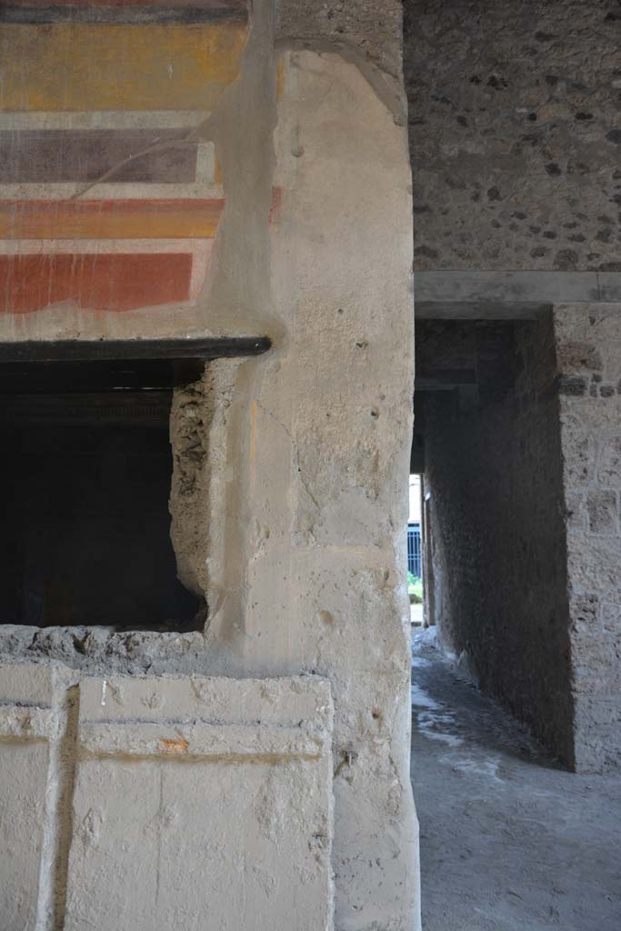 I.8.17 Pompeii. March 2019. 
Room 13, east wall at south end, with atrium 3, on right, leading to corridor 11.
Foto Annette Haug, ERC Grant 681269 DCOR.

