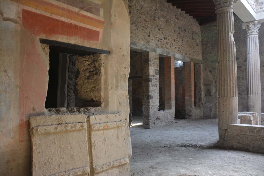 I.8.17 Pompeii. March 2019. Room 13, looking south east across atrium 3, from north ala towards tablinum 9.
Foto Annette Haug, ERC Grant 681269 DCOR.

