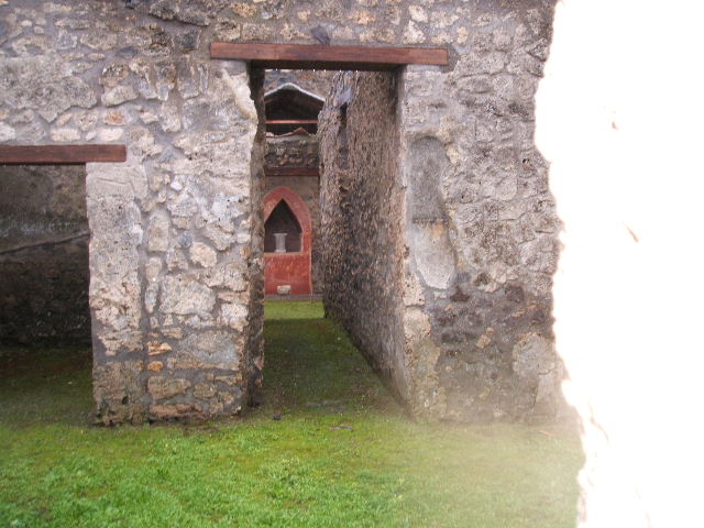 I.14.7 Pompeii.  March 2009.  Cubiculum.  South wall and south west corner.

