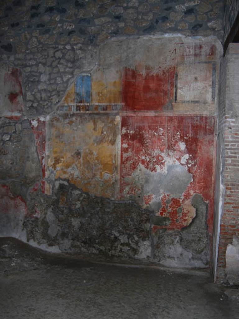 I.14.15 Pompeii. October 2013. North wall of room on north side of bar-room. Photo courtesy of Paula Lock.
