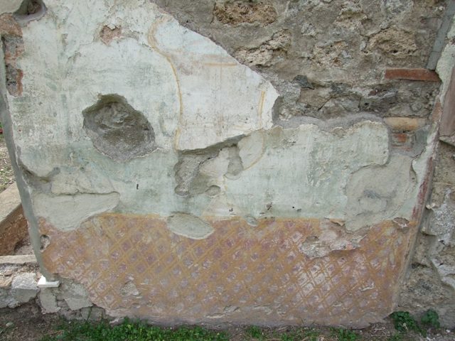 II.9.7. Garden entrance to House of Summer Triclinium.  December 2007.  Fountain or Nymphaeum on the south side.  North face.  Mosaic.