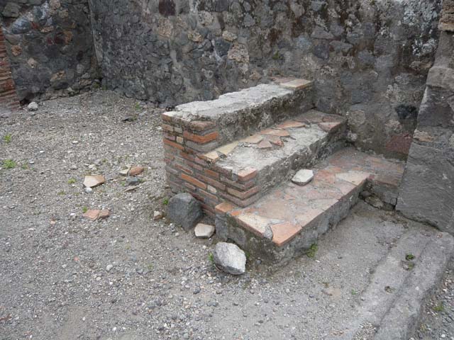 VI.1.15 Shop with back room. Fabbrica del Sapone.
Linked to VI.1.14, VI.1.16, and VI.1.21 .