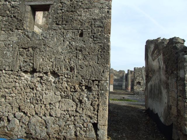VI.5.5 Pompeii. December 2007. Doorway looking east.