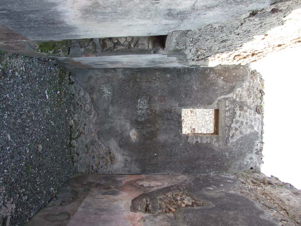 VI.7.6 Pompeii.  March 2009. Doorway to Room 2.

