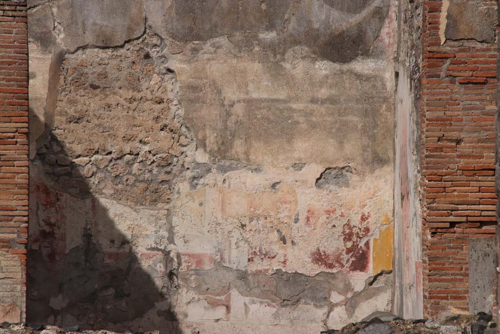 VI.13.2 Pompeii. October 2020. Looking towards north wall of summer triclinium. Photo courtesy of Klaus Heese. 
