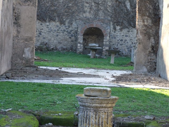 VI.15.5 Pompeii.  March 2009.     Room 7. Tablinum.  Coloured mosaic floor on west side.