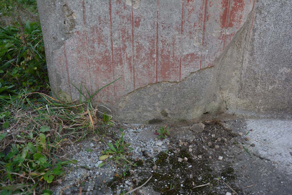 VI 15 5 Pompeii. March 2019. Tablinum 7, lower south wall pilaster at east end.
Foto Annette Haug, ERC Grant 681269 DCOR.
