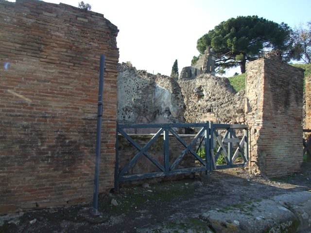 VI.15.16 December 2007.