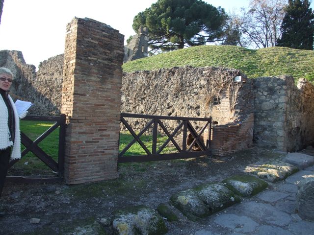 VI.15.18 in December 2007.