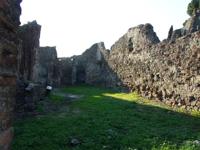 VI.15.18 in December 2007.