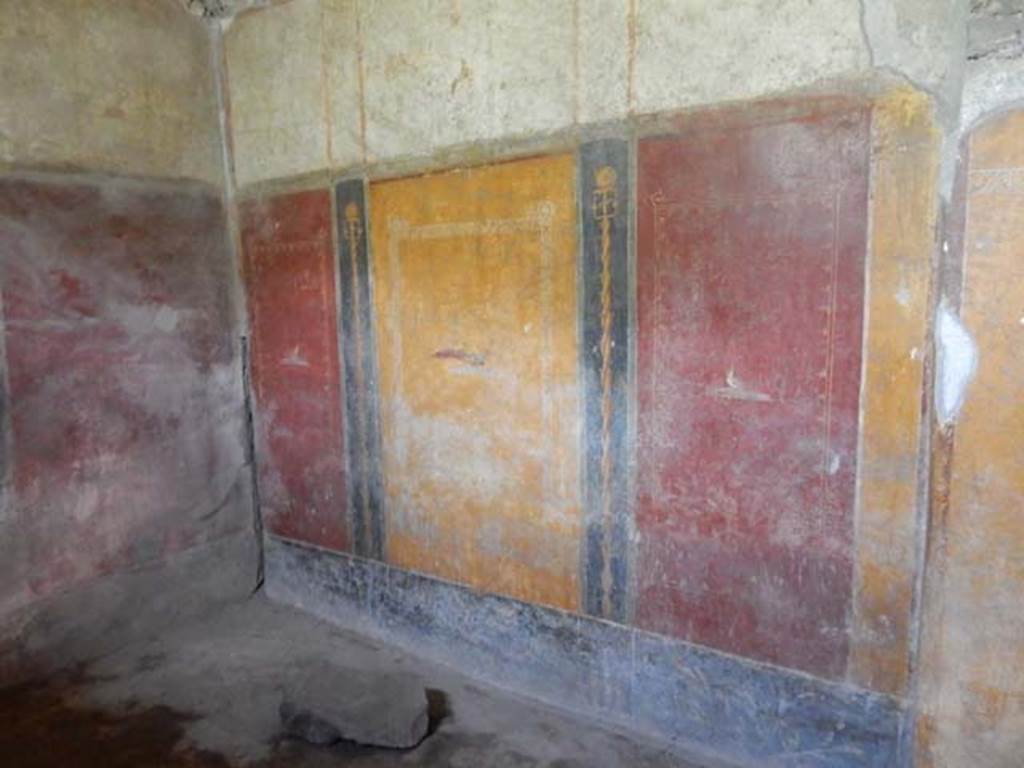 VI.16.15 Pompeii. May 2015. Room H, looking towards south-west corner. Photo courtesy of Buzz Ferebee.