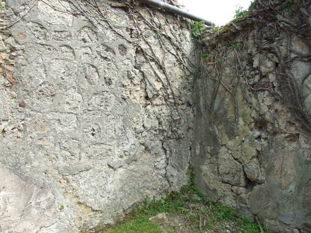 VI.16.29 Pompeii. March 2009. Room 11, south side with site of stairs to upper floor.

