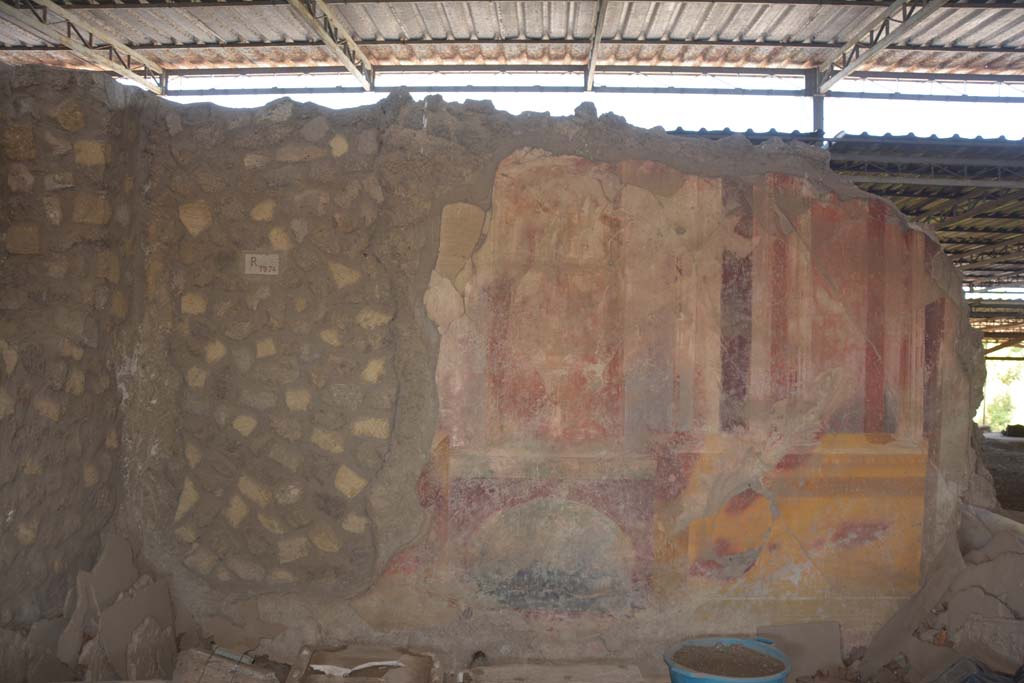 VI.17.41 Pompeii. September 2019. West wall of triclinium on south side of atrium
Foto Annette Haug, ERC Grant 681269 DCOR.
