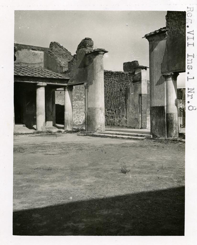VII.1.8 Pompeii. Pre-1937-39. Looking towards the south-east corner of portico B and entrance doorway. 
Photo courtesy of American Academy in Rome, Photographic Archive. Warsher collection no. 1154.
