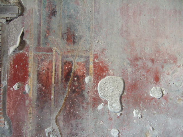 VII.1.8 Pompeii. September 2005. West end wall in vestibule.