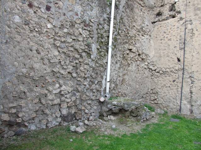 VII.2.46 Pompeii. December 2007. Threshold or sill.