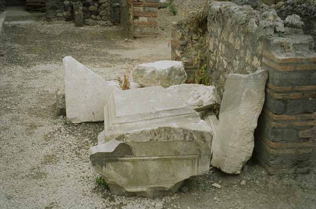 Rear of boundary marker between Temple of Fortuna Augusta and the Area Privata of M. Tullius.