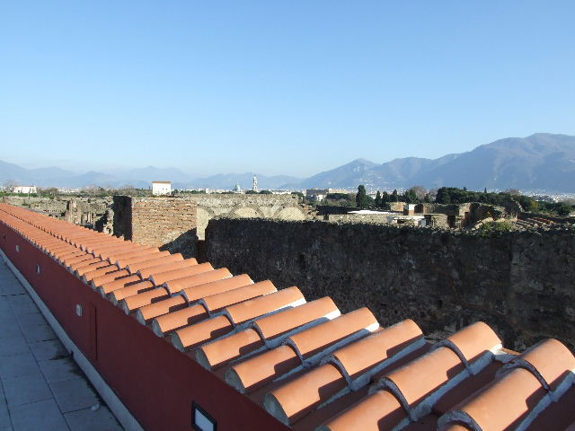 VII.5.19 Pompeii. December 2007. View looking north east from roof of new restaurant.
