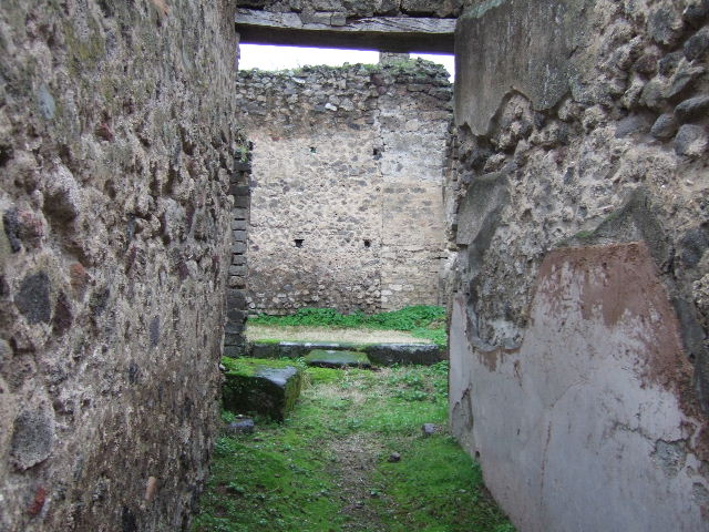 VII.11.14 Pompeii. March 2009. Room 2. South east corner.