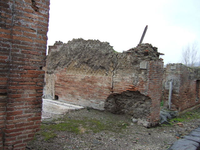 VII.16.15 Pompeii. December 2007.  Room 1, entrance fauces mosaic.