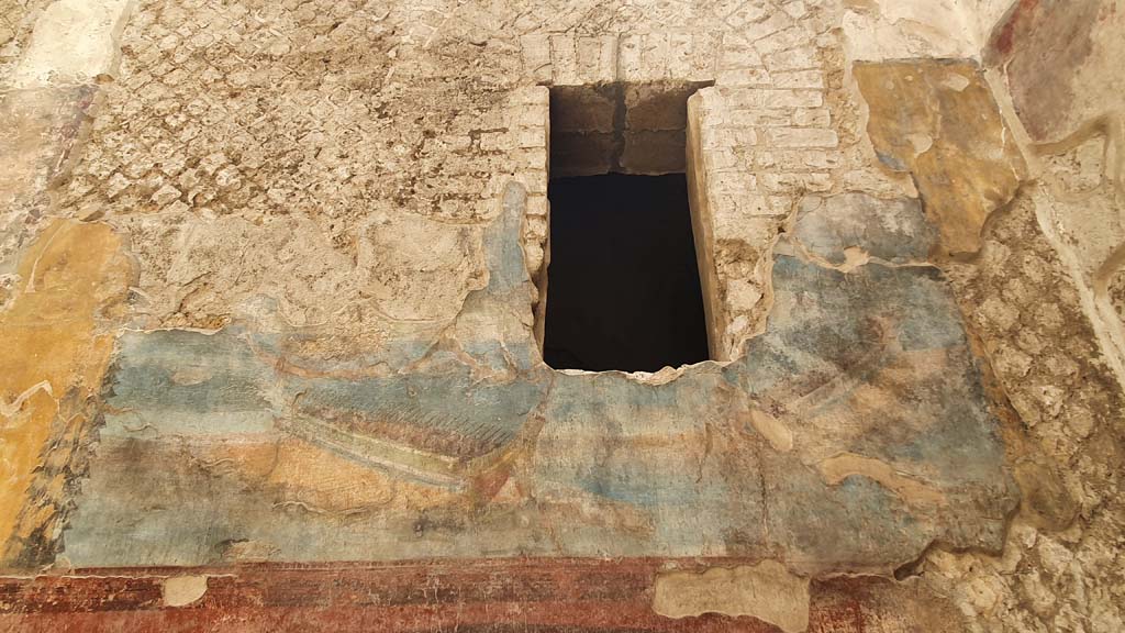 VII.16.a Pompeii. July 2021. Room 9, south wall.
Foto Annette Haug, ERC Grant 681269 DÉCOR.
