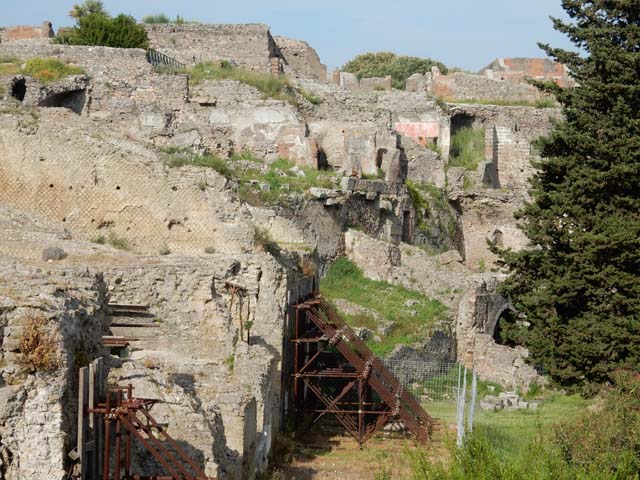 VIII.1.3 Pompeii. May 2006. Rear of Temple of Venus and Via Championnet.