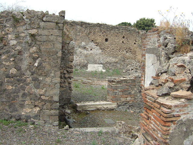 VIII.2.34 and VIII.2.36 from rear, Pompeii. September 2004.