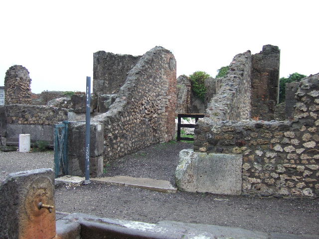 VIII.3.31 Pompeii. May 2010. Looking east across atrium.