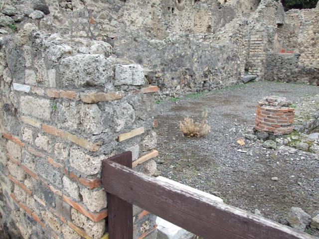 VIII.4.34 Pompeii. December 2007.  Remains of wall decorations in room to west of the tablinum, the cubiculum fenestratum. Breton says that in this room on the left of the tablinium, one could see a painting of Diana and Endymion. Helbig says that apart from the above painting of Selene and Endymion, (956) there was also a painting of Hippolytus (1245).
See Breton, Ernest. 1870. Pompeia, Guide de visite a Pompei, 3rd ed. Paris, Guerin. 
See Helbig, W., 1868. Wandgemälde der vom Vesuv verschütteten Städte Campaniens. Leipzig: Breitkopf und Härtel. (956 and 1245)
