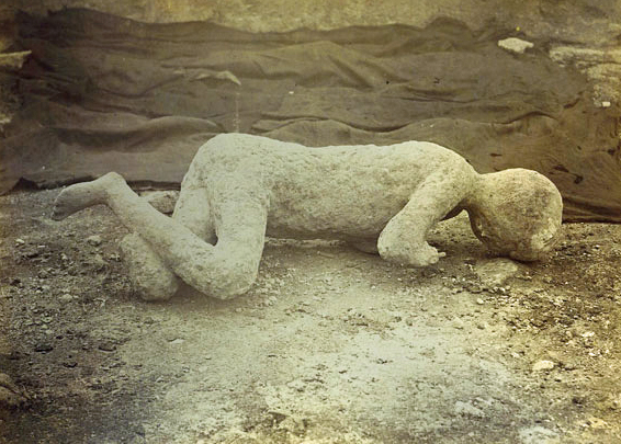 VIII.5.39 Pompeii. September 2005. Room 1. East side.
