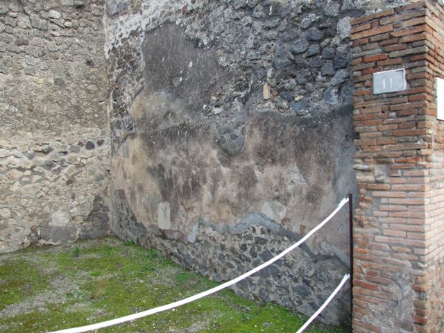 IX.2.11 Pompeii. December 2007. Niche on east end of north wall.This niche is not mentioned by Boyce.
