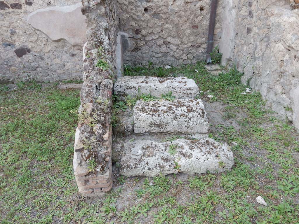 IX.5.9 Pompeii. June 2019. Room “c”, looking west to steps to upper floor. Photo courtesy of Buzz Ferebee.  

