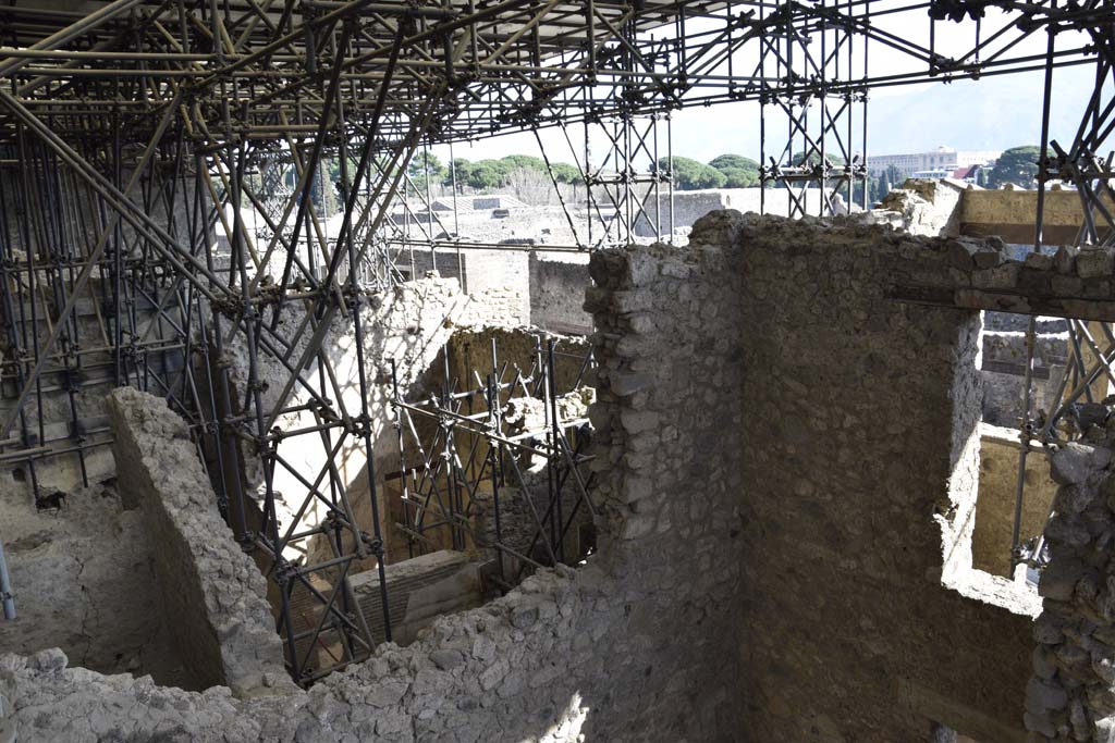 IX.12.6, and IX.12.5 Pompeii. February 2017. Looking south-east towards rear view. Photo courtesy of Johannes Eber.