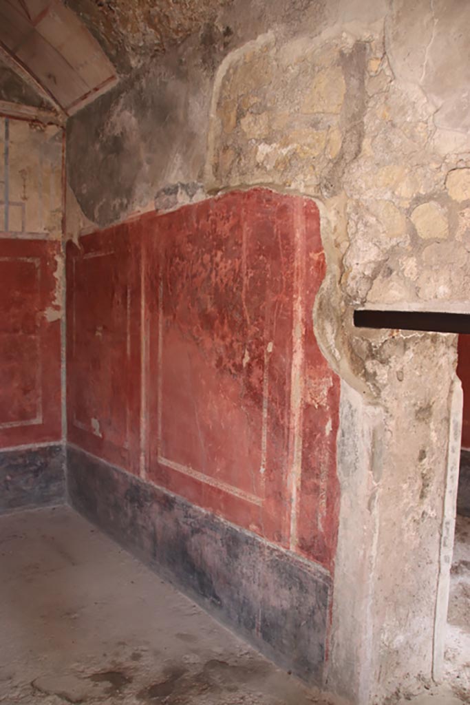 Villa of Diomedes, Pompeii. October 2023. 
Looking east along south wall. Photo courtesy of Klaus Heese.
(Villa Diomedes Project – area 57).
(Fontaine, room 5,10).

