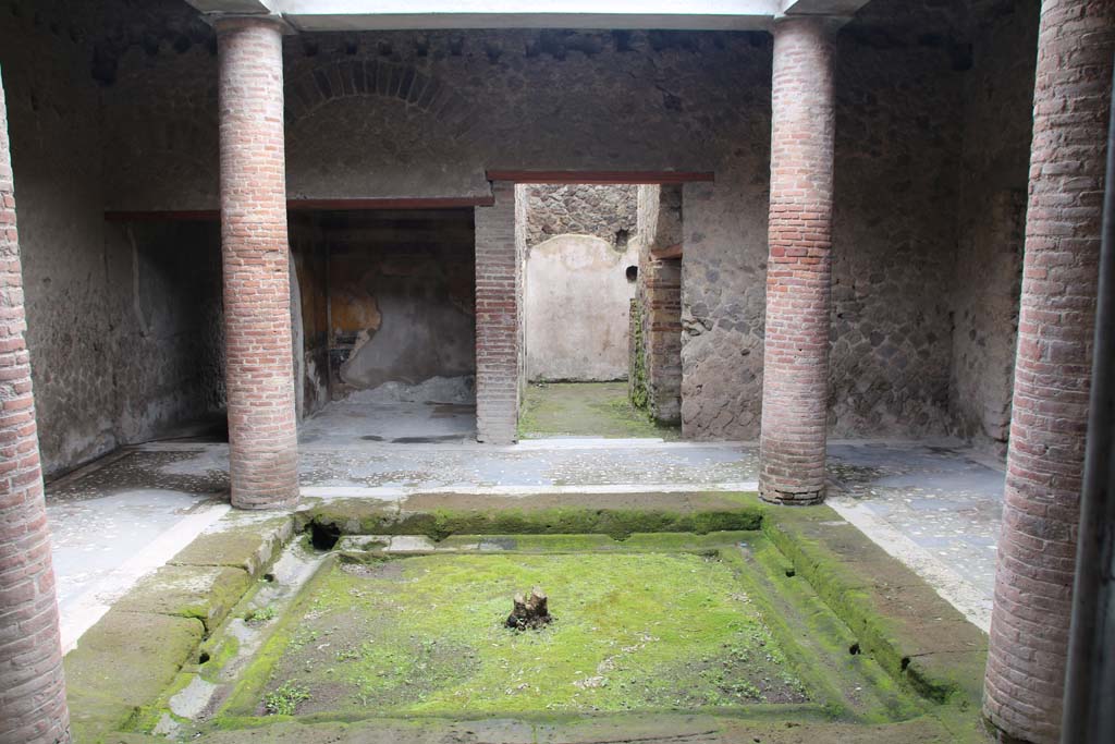 Villa of Mysteries, Pompeii. April 2014.  
Looking towards east side of room 62, with doorways to corridor to kitchen, and rooms 42 and 43.
Photo courtesy of Klaus Heese.
