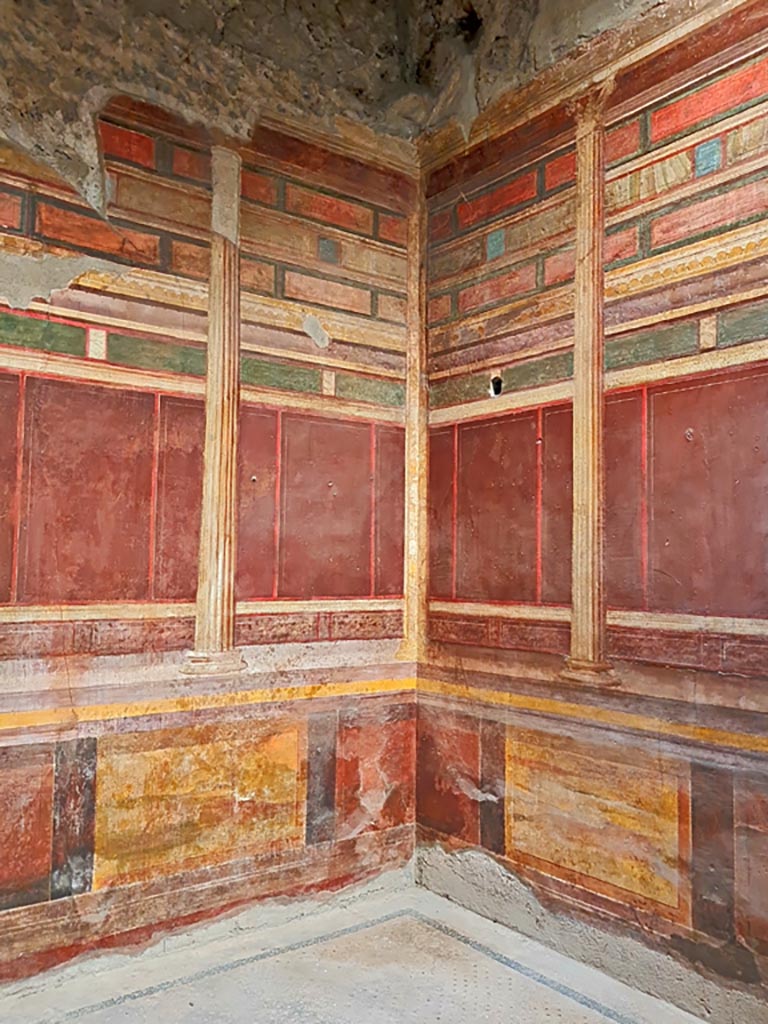 Villa of Mysteries, Pompeii. November 2023. Room 15, north-west corner. Photo courtesy of Giuseppe Ciaramella.