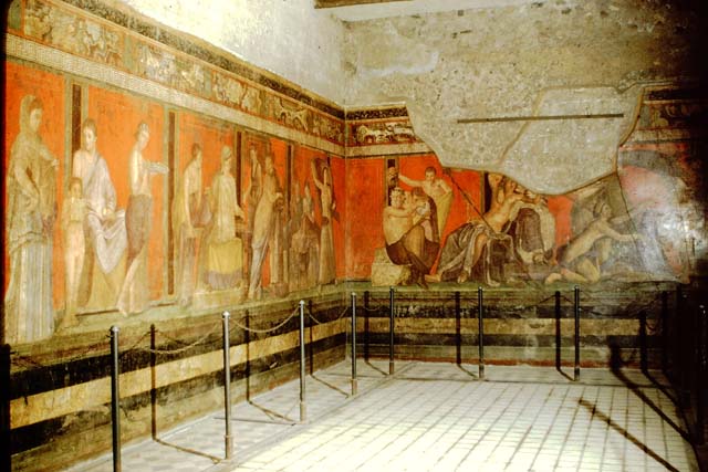Villa of Mysteries, Pompeii. May 2010. Room 5 detail from east wall.