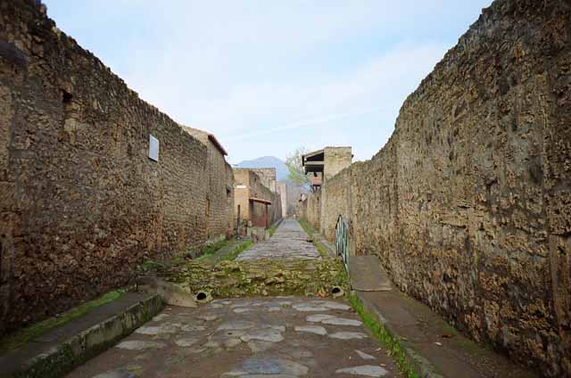Via di Nocera, west side, September 2008. Sarno Canal. Photo courtesy of Andreas Tschurilow.