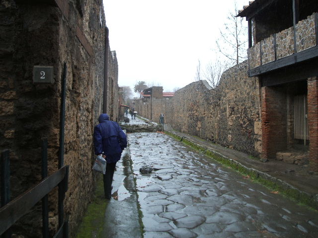 Via di Nocera, July 2011. Looking north from between I.14.1 and II.9.1. Photo courtesy of Rick Bauer.