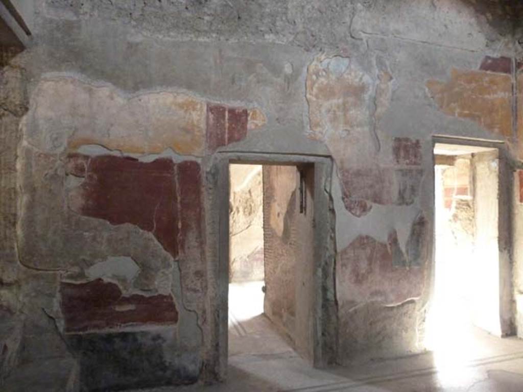 Oplontis, September 2015. Room 18, south wall with two doorways, on the left to room 8, on the right to room 16.