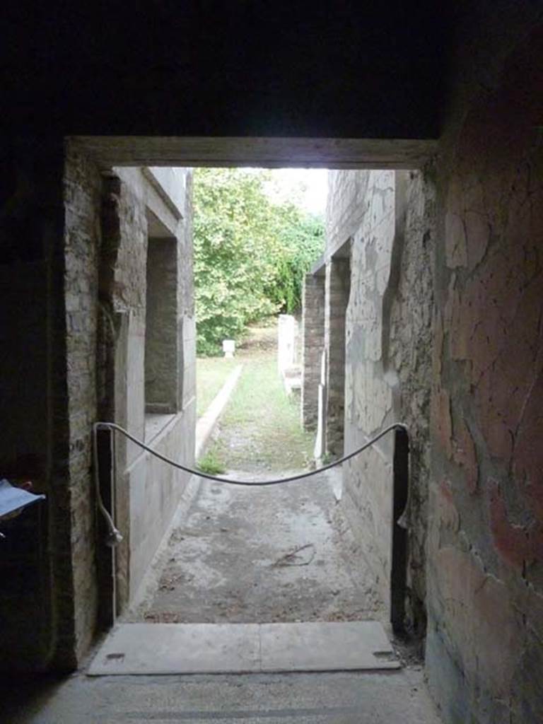 Oplontis, September 2015. Room 85, corridor leading east from room 79 towards area south of swimming pool.