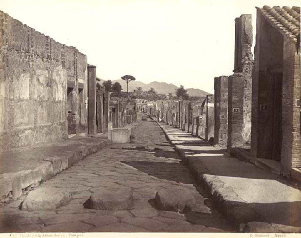 Fountain outside VII.9.67. Via dellAbbondanza. C.1880-1890. Looking east between VII.9 and VIII.3,  Photo by G. Sommer no.  1262. Photo courtesy of Rick Bauer.
